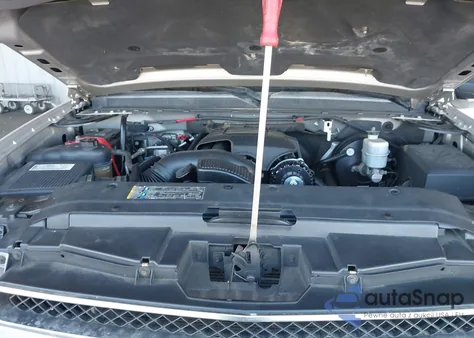 2008 Chevrolet Suburban C1500 Ls z USA, uszkodzony, nr VIN 3GNFC16018G281089